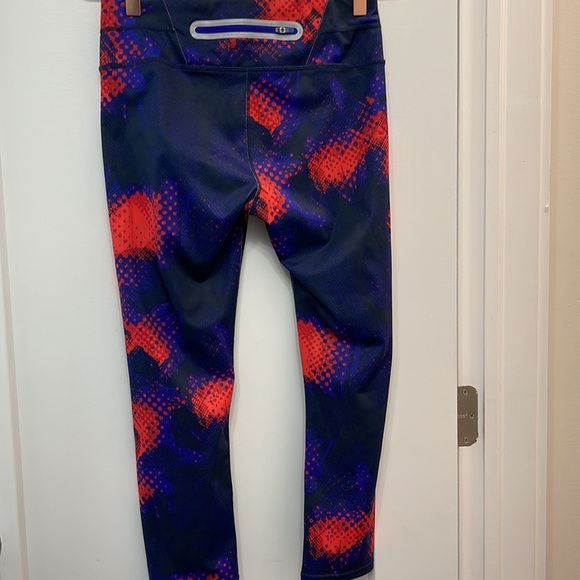 Athleta Pants - ATHLETA Blue and red 3/4 leggings. Size small